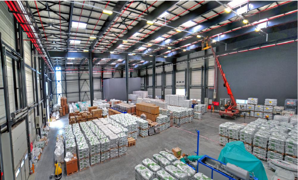 胶粉仓库.jpg 胶粉仓库.jpg